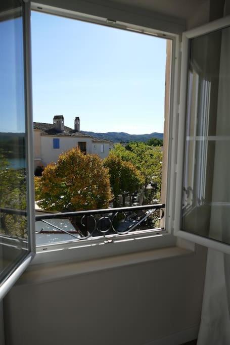 Appartement Clim & Piscine Sur Golf Pont-Royal Exterior photo